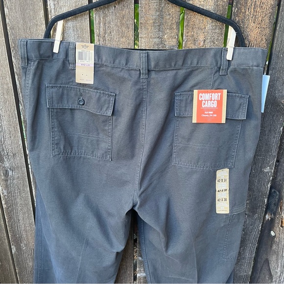 Dockers Men’s Classic Fit D3 Flat Front Comfort Cargo Pants Gray NWT Sz W42 L30 - Picture 6 of 15